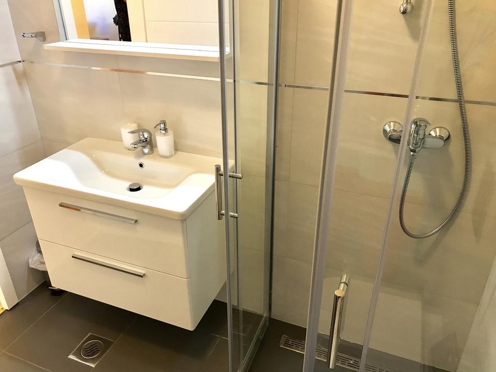 Apartment Svea - Free Parking Ντουμπρόβνικ Εξωτερικό φωτογραφία